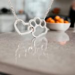 Dog paw love necklace light 6