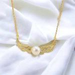 Fashionable Feather Necklace Angel Inlaid Pearl Necklace light 1