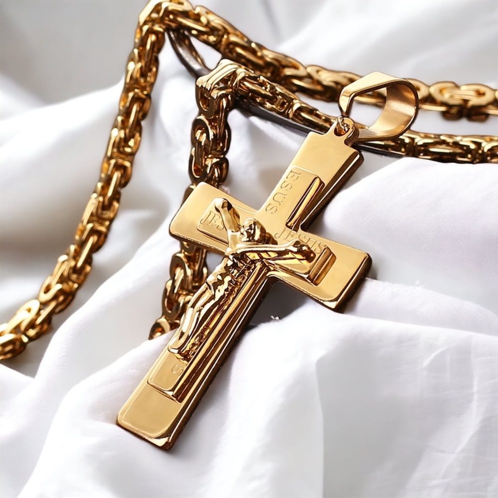 Gold Cross Pendant Necklace Unisex Style Necklace light 8