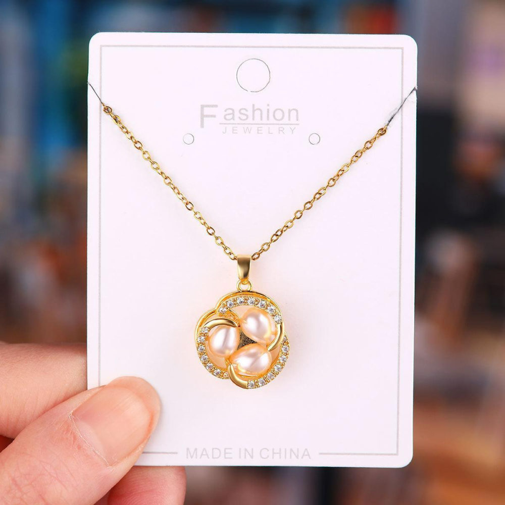 Rotating Pearl Flower Pendant Necklace 3